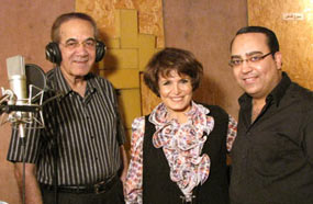 سميرة أحمد ومحمود ياسين مع محمود طلعت