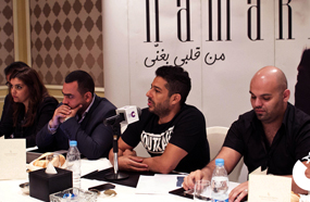 حماقي يتوسط كريم الحميدي ويوسف الحسيني وخديجة مجدي 