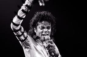 مايكل جاكسون 