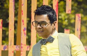 محمد محيي في إطلالته الجديدة