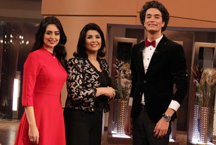 محمد محسن وهبة مجدي مع منى الشاذلي في كواليس الحلقة