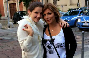 أصالة مع ابنتها