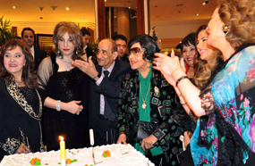 صورة جماعية للمكرمين