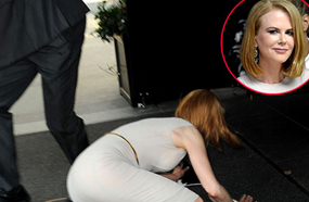 نيكول كيدمان تسقط على الأرض بعد اصطدام المصور بها