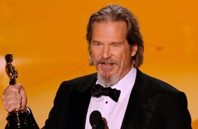 جيف بريدجس أفضل ممثل عن دوره في فيلم Crazy Hear