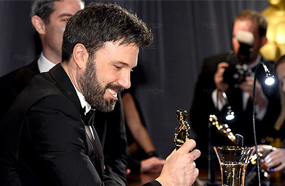 آخر صورة لبن أفليك بلحيته