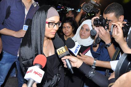 راندا البحيري في العزاء