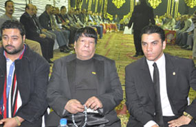 شعبان عبد الرحيم في عزاء زوجته