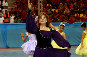 صفاء ابو السعود في الاحتفال