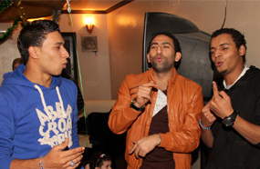 اوكا واورتيجا وشحتة كاريكا يحيون عيد ميلاد حفيدة الفنان الراحل شكوكو‎