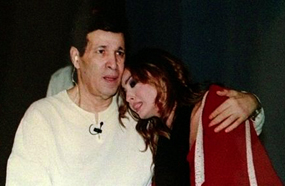 بشرى مع سعيد صالح في مسرحية &quot;قاعدين ليه&quot;