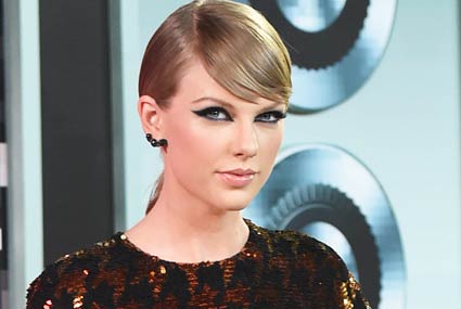 تايلور سويفت