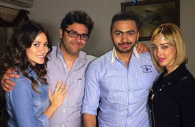 تامر حسني مع زوجته بسمة بو سيل في الاحتفال بعيد ميلاد ابنتهما بحضور وليد منصور