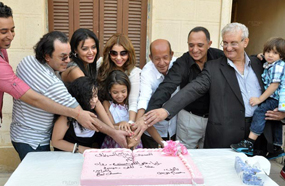 رانيا تحتفل ببدء تصوير &quot;تراللي&quot;