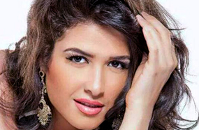 ياسمين عبد العزيز