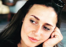 بالصور- حلا شيحة تكشف لأول مرة عن صور أولادها... سمحت لجمهورها بهذا الأمر