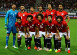 بالفيديو- أجيري يستعين بفيلم "الممر" لإشعال حماس لاعبي المنتخب