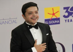 عودة مسرحية "3 أيام في الساحل" لمحمد هنيدي والعرض في هذه المواعيد