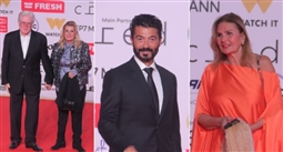 خالد النبوي ويسرا وحسين فهمي وزوجته