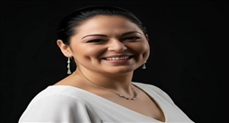 نيفين مندور