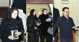 عزاء شقيق الفنانة شيرين