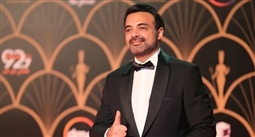 عمرو محمود ياسين