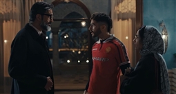 أحمد مالك وهدى المفتي وخالد كمال في الحلقة الرابعة من مسلسل (سوا سوا)