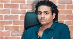 محمد صلاح العزب