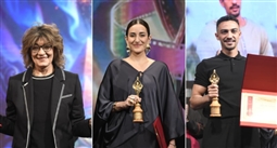 أمينة خليل وسماح أنور وأحمد غزي