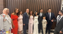 صابرين وعائلتها 