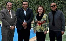 وفد من "شرم الشيخ السينمائي" في زيارة ليلى طاهر